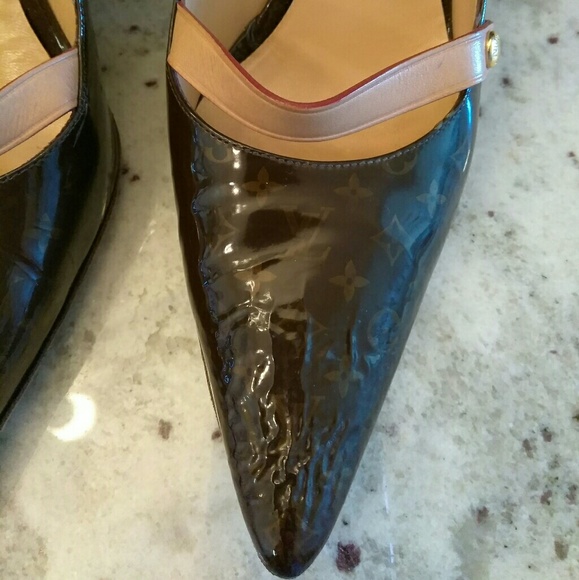 ****SOLD****Authentic Louis Vuitton Monogram Pumps - Picture 3 of 8
